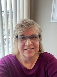 Introduction of a nurse with hobbies and interests in Tennessee