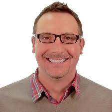 Robert Woolridge's Instagram, Twitter & Facebook