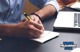 Manfaat teks ulasan secara garis besar terbagi menjadi tiga point, berikut ini. Pengertian Teks Ulasan Ciri Struktur Kaidah Jenis Tujuan Manfaat Dan Contoh Keuangan Materi Bahasa Perencanaan