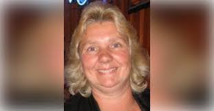 Pamela Pelham's Instagram, Twitter & Facebook