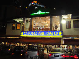 This is a place to experience the best of all the foods of fusion malaysia. Nasi Kandar Pelita In Kuala Lumpur Restaurant In Kuala Lumpur Malaysia Justgola