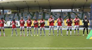 Maybe you would like to learn more about one of these? Le Abren Investigacion En Conmebol A Eduardo Mendez Por Palabras Sobre Partido Ante River Plate