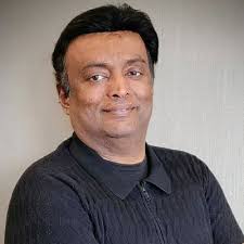 What an honor to receive Diamond award in year one at #genpact.