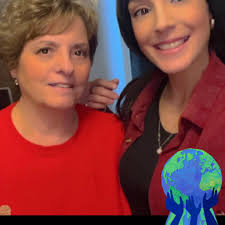 Happy 80th birthday to Dolly Parton! What's your favorite Dolly song? I  think I have to go “9 to 5.”