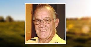 Marlene Metz's Instagram, Twitter & Facebook