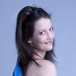 Joanne Pyle's Instagram, Twitter & Facebook