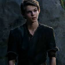 He débuts in the fifteenth episode of the first season and is portrayed by guest star jesse hutch. Peter Pan Tumblr Fanatka Kolin O Donohyu Piter Pen