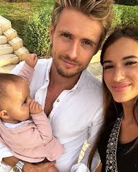 Delia und mia rose sind jetzt. Jorn Schlonvoigt Posts Facebook