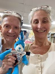 Found the Bunny at Poppy Quilt n Sew in Georgetown, TX. Well layed out and  stocked shop. Lovely ladies, very helpful.