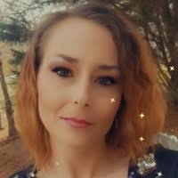 90+ "Amanda Born" profiles