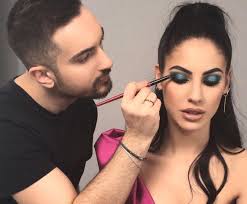 Mr Daniel Makeup: storia del make up artist delle influencer