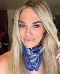 Rachel Branson's Instagram, Twitter & Facebook