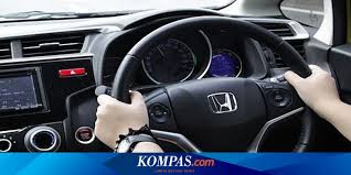 Masalah honda stream pada kaki kaki dan ban, banyak sekali masalah pada ban maupun kaki kai mobil, bukannya sering terjadi masalah kaki kaki honda stream. Honda Indonesia Recall 7 330 Unit Karena Airbag Takata
