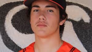 Adrian Soler's Instagram, Twitter & Facebook