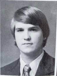 Gloria Osio's Instagram, Twitter & Facebook