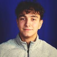 Ashton Crouch's Instagram, Twitter & Facebook