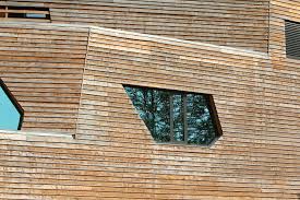 Wenn sie ihrem landhaus ein einzigartiges und warmes aussehen verleihen möchten, verwenden. Moderne Holzfassaden Ein Blickfang Fur Jedes Haus I Jungbluth