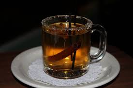 7 Classic Cocktails To Warm Your Spirits Hot Toddy Recipe For Colds Jack Daniels Honey Drinks Hot Toddies Recipe