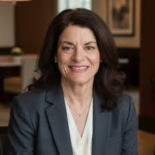 Debra Desrochers's Instagram, Twitter & Facebook