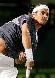 Hi everybody, i'm roger federer. Tennis Masters Federer Entzaubert Hewitt Der Spiegel