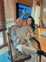 लालू प्रसाद की बेटी रोहिणी आचार्य ने किडनी दान पर कहा: 'यह सिर्फ मांस का एक छोटा सा टुकड़ा है जो मैं अपने पिता को देना चाहती हूं' - द हिंदू