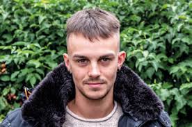 Schwerpunkt Karriere