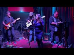 StarStrut - YouTube