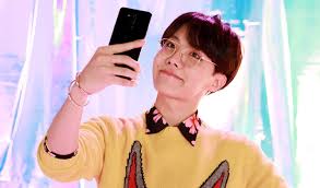 4 Male K Pop Idols Who Celebrate Their Birthday On Feb 18 Kpopmap Kpop Kdrama And Trend Stories Coverage