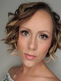 Nicole Bissonnette's Instagram, Twitter & Facebook