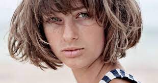 Coupe cheveux blancs pour une femme de 60 ans. Quelle Coupe Courte Selon Mon Type De Cheveux