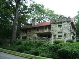 Historic Homes Of Kansas City Thomas Hart Benton House In Roanoke Historic Homes Kansas City Missouri Kansas City