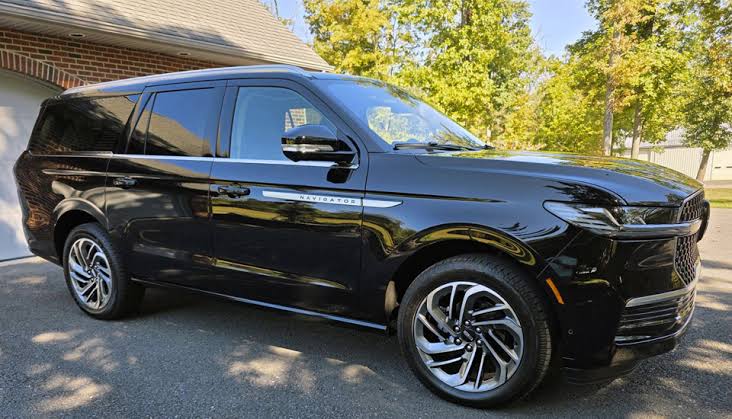 Lincoln Navigator - Susquehanna Valley Limousine and Taxi