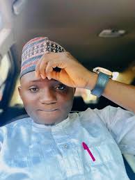 CAN YOU QUITE SCHOOL FOR #500 BILLION NAIRA REMEMBER WE ARE TAKING ABOUT  EDUCATION WHICH IS THE KEY.....