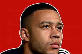 Memphis depay has refused to be drawn into a debate regarding a possible return to manchester united just six months after leaving for lyon. Photo Memphis Depay Spotted Rocking Remake Of The Classic Manchester United 83 84 Home Kit Thick Accent