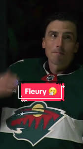 Le Québécois Marc-André Fleury est chaudement applaudi et devient émotif!  🤧🌸 #hockey #nhl #marcandrefleury #nhltiktoks #fleury