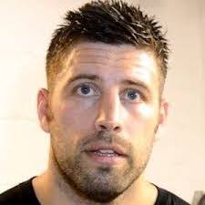 Sam Sexton's Instagram, Twitter & Facebook