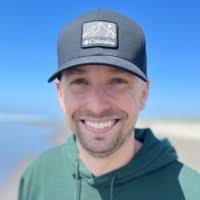 Kyle Duyck's Instagram, Twitter & Facebook