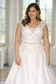 17 Amazing Wedding Dresses For Older Brides Wedding Dress Cap Sleeves Wedding Dresses For Curvy Brides Older Bride Wedding Dress