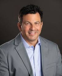 Star Rating and Reviews for Pat Quahliero