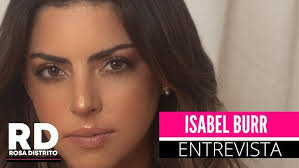 Isabel Burr te invita al estreno de “Welcome Al Norte”