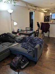 Hi, looking for an easygoing female tenant to take over my lease from  1/1/2025-7/27/25 at The Donatello right next to SLU's campus