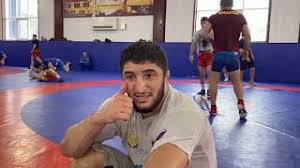 Абдулрашид садулаев одержал победу над американцем кайлом снайдером и завоевал золото олимпийского турнира по вольной борьбе в категории до 97 кг. Abdulrashid Sadulaev Biografiya Rossijskogo Borca