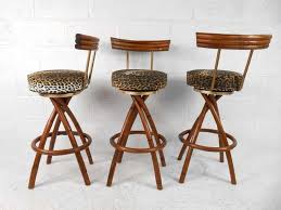 Mid century rattan bar stools. Set Of Mid Century Rattan Bar Stools At 1stdibs