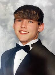 Eric Pineiro's Instagram, Twitter & Facebook