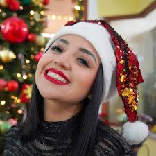 Esmeralda Mejía (@iamesmemejia) • Instagram photos and videos