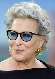 Perfect short hairstyles for women over 60 with oval faces. The Best Hairstyles And Haircuts For Older Women