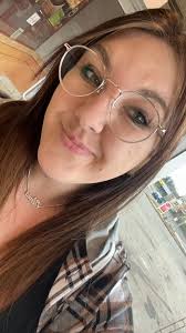 Hello everyone! I have been booking up very quickly lately, and now only  have a couple available appointments left for February! I encourage  everyone to book their appointments ahead of time online: