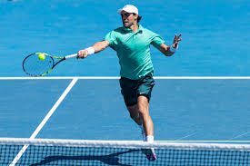 8 Eliot Spizzirri Facts As University of Texas Alum Takes On Jannik Sinner at Australian Open