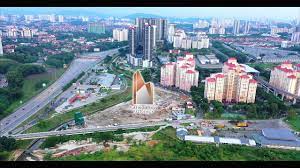 Your unit is 2r 2b plus a studio unit 1r 1b. Site Overview Nov 2018 Platinum Oug Residences Bukit Oug Kuala Lumpur Youtube