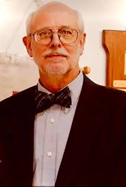 Who is the current pastor at Knoff Bend?